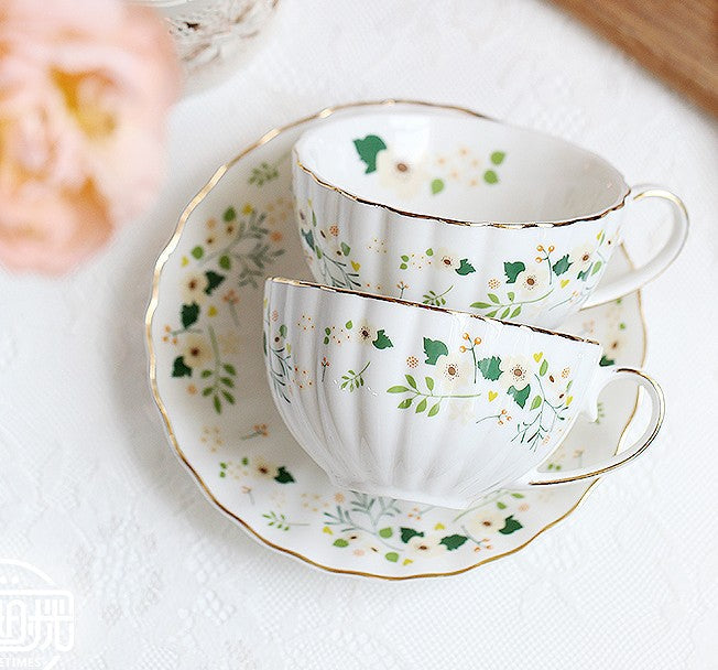 Afternoon Green British Tea Cups, Unique Ceramic Coffee Cups, Creative Bone  China Porcelain Tea Cup Set, Traditional English Tea Cups and Saucers