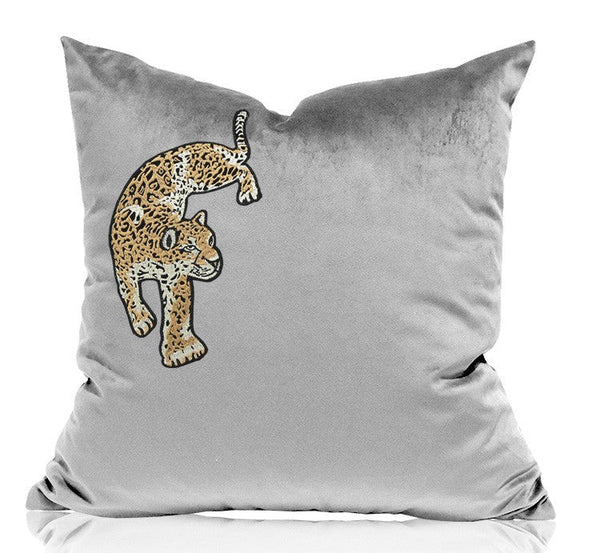 Cheetah Decorative Throw Pillows, Decorative Pillows for Living Room, Modern Sofa Pillows, Contemporary Throw Pillows-artworkcanvas